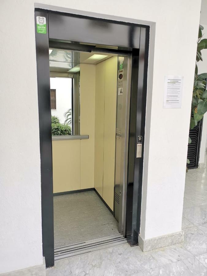 Teodosio Apartment Free Parking & Central Ac Sevilla Exterior foto