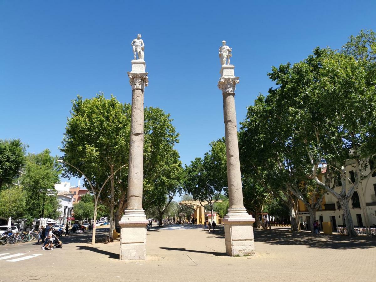 Teodosio Apartment Free Parking & Central Ac Sevilla Exterior foto